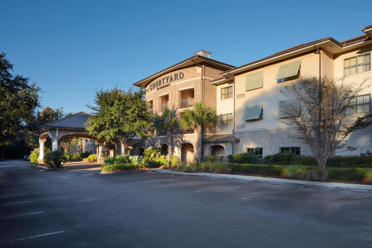 Courtyard Charleston Mount Pleasant Hotel Exterior photo